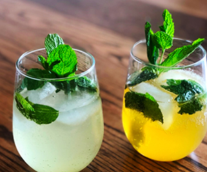 Show cocktail:"The American Clocktail"