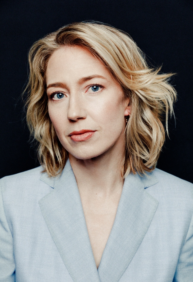 Carrie  Coon