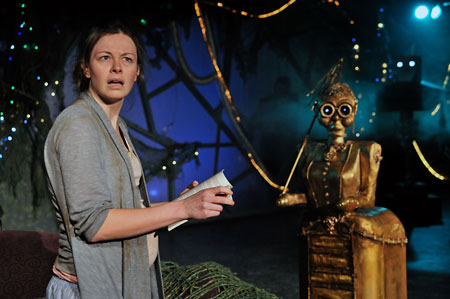Jane Gordon (Nina O'Keefe) and Julie Bot (controlled by operator Heather Irwin) in the RobotForest
