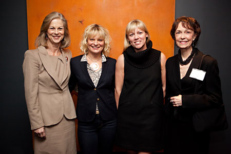 Christie Hefner, Honoree Martha Plimpton, Steppenwolf Board Chair Nora Daley Conroy and Deanna Dunagan 