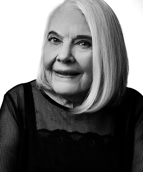 Lois  Smith