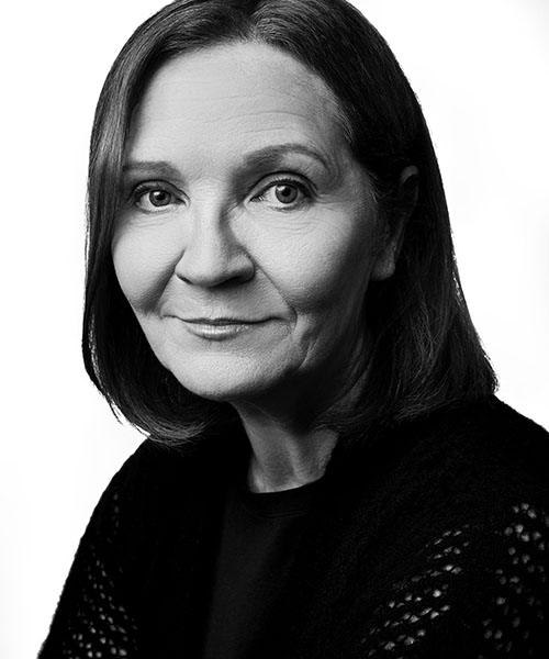 Joan  Allen